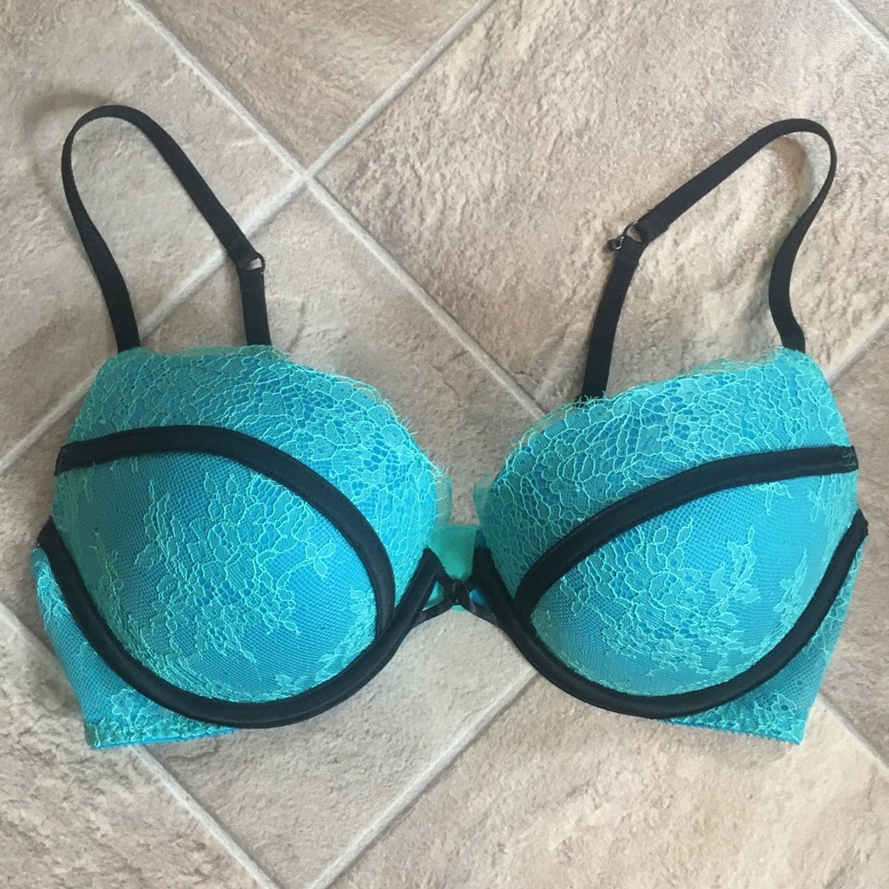 Victoria’s Secret Push-Up Bra